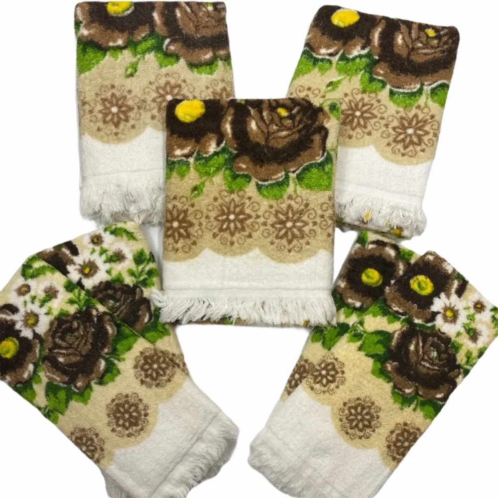 Vintage 70s Cannon Towels Authentic 1970s Vintage Bath Decor Bundle Set Floral
